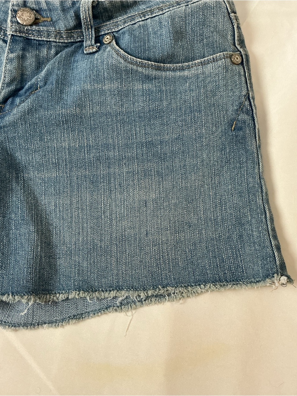 Levi's Light Blue Denim Cutoff Shorts - Picture 2 of 9